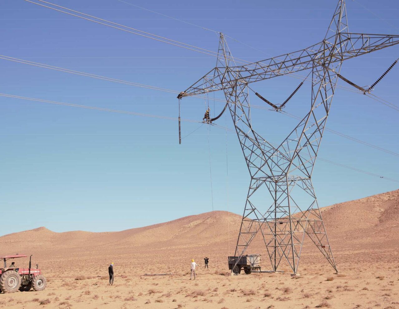 پایان عملیات اجرایی بهینه سازی خط تبادلی ۴۰۰ کیلوولت جاجرم _ علی آباد